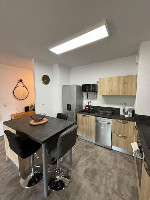 Jolie Appartement En Residence Бастия Экстерьер фото