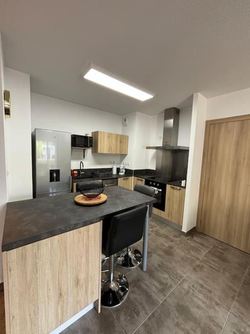 Jolie Appartement En Residence Бастия Экстерьер фото